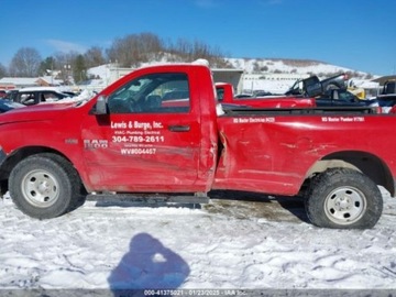  RAM 1500 2023r., Classic, od ubezpieczalni 5.7 Benzyna 395KM, zdjęcie 3