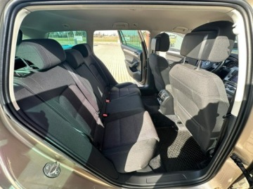 Volkswagen Passat B8 Variant 2.0 TDI BlueMotion SCR 150KM 2016 Volkswagen Passat Variant Łopatki Grzany fotel, zdjęcie 12