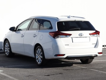 Toyota Auris II Touring Sports Facelifting 1.6 D-4D 112KM 2016 Toyota Auris 1.6 D-4D, Navi, Klima, Klimatronic, zdjęcie 3