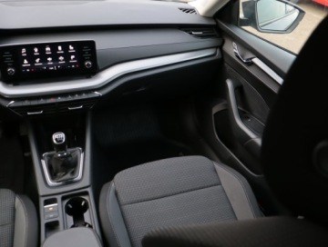 Skoda Octavia IV Liftback 2.0 TDI 115KM 2021 Skoda Octavia 2.0 TDI, Salon Polska, Serwis ASO, zdjęcie 7