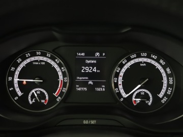 Skoda Karoq Crossover 2.0 TDI 150KM 2021 Skoda Karoq 2.0 TDI SCR 4x4 Ambition DSG, 150KM,FV, zdjęcie 13