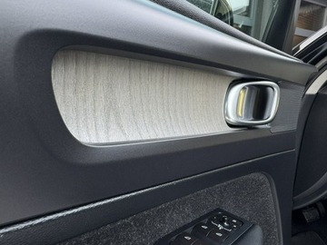 Volvo XC40 Crossover 2.0 D3 150KM 2018 Volvo XC 40 2.0D D3 Inscription LED Kamera Skóry, zdjęcie 30