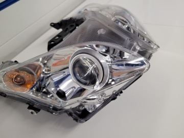 Передняя фара Honda NSC VISION