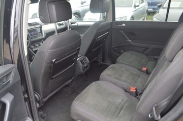 Volkswagen Touran III 1.6 TDI 110KM 2016 Volkswagen Touran 1.6 TDI BMT Comfortline, Serwis ASO, FV VAT MARZA 1.6, zdjęcie 24