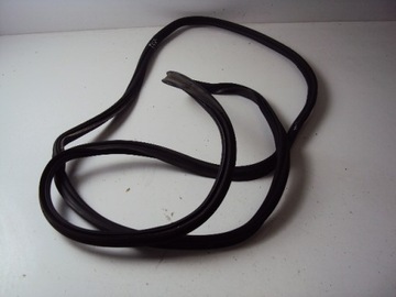 TĚSNĚNÍ KRYT ZADNÍ VW BEETLE 5C 10-