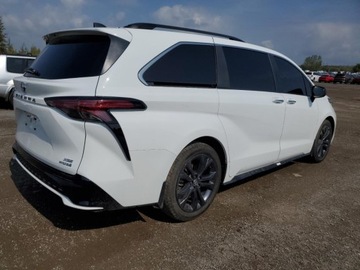 Toyota Sienna III 2024 Toyota Sienna LE 2024 2.5l 2.5 Hybryda 245KM, zdjęcie 3