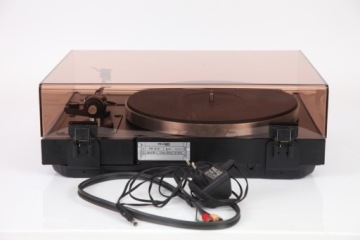 Проигрыватель Thorens TD 321