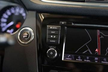 Nissan Qashqai II Crossover Facelifting 1.3 DIG-T  160KM 2019 Nissan Qashqai 1.3 DIG-T N-Connecta DCT 1.3 Benzyna 160KM, zdjęcie 19