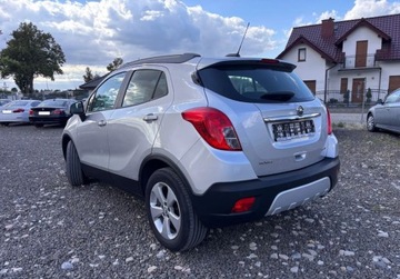 Opel Mokka I SUV 1.6 CDTI Ecotec 136KM 2016 Opel Mokka 1.6D 136KM ful opcja navi kamera zadbany BEZWYPADKOWY 1.6 Diesel, zdjęcie 3