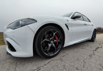 Alfa Romeo Giulia II Sedan 2.9 V6 510KM 2017 Alfa Romeo Giulia Alfa Romeo Giulia 2.9 V6 Bi-Turbo AT8 Quadrifoglio 2.9, zdjęcie 5