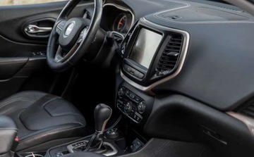 Jeep Cherokee V Terenowy 2.0 MJD 170KM 2014 Jeep Cherokee Jeep Cherokee 2.0 Multijet Active Drive II Automatik Limited, zdjęcie 15