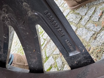 BMW 7 G11 G12 M-PAKET DISK HLINÍK 10JX20 8745915 PNEUMATIKA 275/35