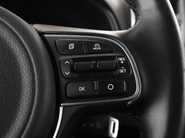 Kia Sportage IV SUV Facelifting 1.6 GDI 132KM 2018 Kia Sportage 1.6 Benzyna Klimatyzacja Nawigacja, zdjęcie 29