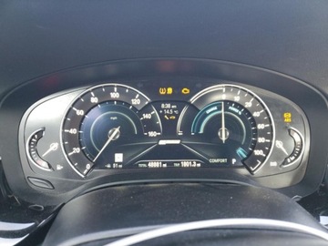 BMW Seria 5 G30-G31 2019 BMW Seria 5 530E 2019 2.0l 2.0 Hybryda 248KM, zdjęcie 9