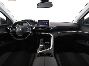 Peugeot 3008 II Crossover 1.5 BlueHDI 130KM 2019 Peugeot 3008 1.5 HDi Automat Business Klimatyzacja, zdjęcie 14