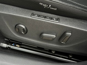 Skoda Octavia IV Kombi 2.0 TDI 150KM 2021 Skoda Octavia 2.0TDI 150KM Style DSG l Hak, LED Ma, zdjęcie 10