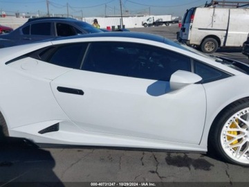 Lamborghini Huracan Coupe 5.2 610KM 2015 Lamborghini Huracan LP610-4 2015 5.2l 5.2 Benzyna 610KM, zdjęcie 6