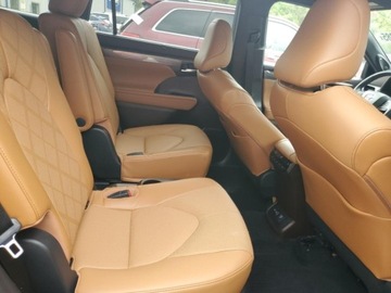 Toyota Highlander III 2022 Toyota Highlander 2022 r., 2,5L PLATINUM 2.5 Hybryda 243KM, zdjęcie 10