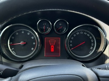 Opel Astra J Hatchback 5d 1.4 Turbo ECOTEC 140KM 2012 Opel Astra 1.4-140KM Nowy silnik świeżo, zdjęcie 22