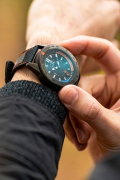 Męski zegarek z kompasem Timex TW2V03900 na czarnym pasku
