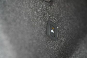 Volvo XC40 Crossover Plug-In Facelifting 1.5 T5 262KM 2022 Volvo XC 40 RECHARGE nawi ful led SKÓRA panorama, zdjęcie 15