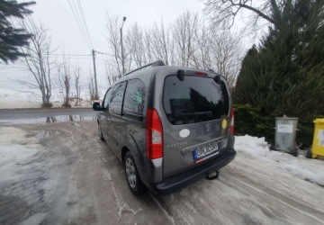 Peugeot Partner II Furgon 1.6 HDi FAP 110KM 2011 Peugeot Partner Peugeot Partner 1.6 Diesel 110KM, zdjęcie 4