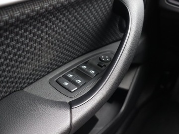 BMW X1 F48 2018 BMW X1 sDrive18i, Salon Polska, Serwis ASO, zdjęcie 16