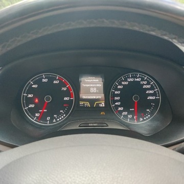 Seat Leon III SC Facelifting 1.2 TSI 110KM 2017 Seat Leon Seat Leon III 1.2 CarPlay Navi Radar Jeden Wlasciciel Serwis ASO, zdjęcie 17