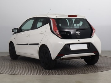 Toyota Aygo II Hatchback 5d 1.0 VVT-i 69KM 2017 Toyota Aygo 1.0 VVT-i, Salon Polska, 1. Właściciel, zdjęcie 3