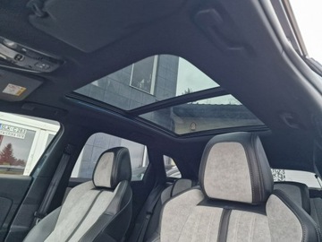 Peugeot 3008 II Plug-In Hybrid Facelifting 1.6 HYBRID4 300KM 2021 Peugeot 3008 GT Full 4x4, zdjęcie 19