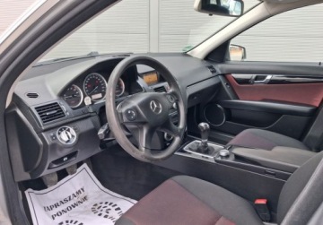 Mercedes Klasa C W204 Kombi T204 2.2 220CDI BlueEfficiency 170KM 2011 Mercedes-Benz Klasa C bezwypadekz Niemiec NAVIjedzie jak nowe 2.1 Diesel, zdjęcie 19