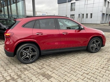 Mercedes GLA II Off-roader Facelifting 1.3 200 163KM 2024 200 AMG Line Suv 1.3 (163KM) 2024, zdjęcie 1