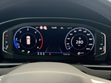 Volkswagen Passat B8 Alltrack Facelifting 2.0 TDI SCR 200KM 2021 Volkswagen Passat 2.0 TDI 200KM 4x4 DSG Elegance, zdjęcie 21