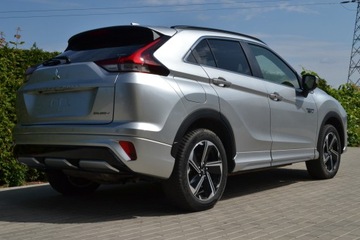 Mitsubishi Eclipse Cross SUV PHEV 2.4 188KM 2022 PHEV 4x4 ** 10 tyś km ** W OFERCIE DWIE SZTUKI, zdjęcie 7