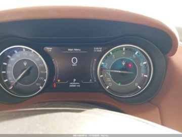 Maserati Ghibli III 2022 Maserati Ghibli Modena 2022 3.0l 3.0 Benzyna 424KM, zdjęcie 3