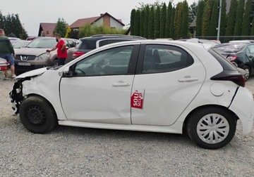 Toyota 2022 Toyota Yaris 2022r, 1.0 Benzyna LPG. Uszkodzony. Poobijany. VAT 23 brutto, zdjęcie 11