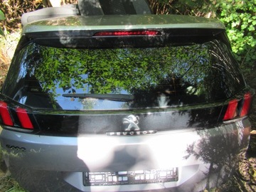 PEUGEOT 5008 II 2018 R. VÍKO KUFRU KUFRU KCAD