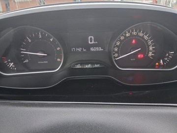 Peugeot 208 I Hatchback 5d Facelifting 1.6 BlueHDi 100KM 2016 Peugeot 208 1.6 BlueHDI 100KM Panorama Klimatronic LED !!!, zdjęcie 17