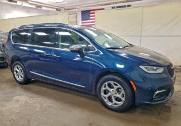 Chrysler Pacifica II 2022 Chrysler Pacifica Auta z USA - Zapytaj o wiecej ofert 3.6 Benzyna 150KM