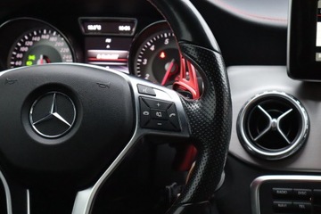 Mercedes GLA I Off-roader 1.6 200 156KM 2015 Mercedes GLA GLA 200, Automat, Skóra, Navi, Xenon, zdjęcie 18