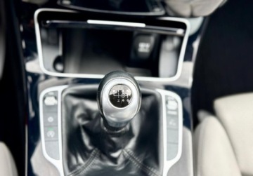 Mercedes Klasa C W205 Limuzyna 200 BlueTEC 136KM 2016 Mercedes-Benz Klasa C Avantgarde C200 136KM Full Led skory PDC Navi niski, zdjęcie 25