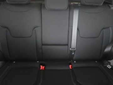 Jeep Renegade SUV Facelifting 1.3 GSE T4 Turbo 150KM 2018 Jeep Renegade 1.3 T-GDI, Salon Polska, zdjęcie 8