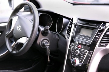 Hyundai i30 II Wagon 1.4 CRDi 90KM 2013 Hyundai i30 Klimatyzacja|LED|6 Biegów| Serwis|GWR, zdjęcie 10