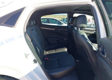 Honda Civic X Sedan 4d Facelifting 1.5 VTEC TURBO 182KM 2020 Honda Civic 2020r., Sport Touring, 1.5L, od ubezpieczalni 1.5 Benzyna 182KM, zdjęcie 8