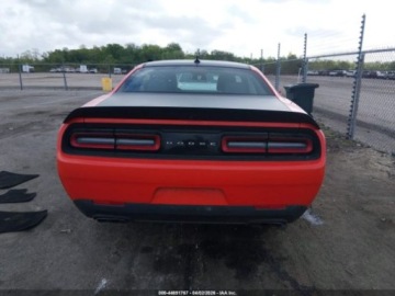 Dodge Challenger III 2023 Dodge Challenger DODGE CHALLENGER RT SCAT PACK 6.4 Benzyna 485KM, zdjęcie 3