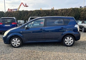 Toyota Corolla Verso E120 1.8 VVT-i 130KM 2004 Toyota Corolla Verso 2004r 1.8 Benzyna 129KM, zdjęcie 1