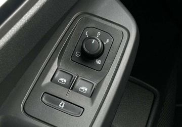 Volkswagen Caddy V Caddy 1.5 TSI 114KM 2024 Volkswagen Caddy MAXI Style 7 osobowy Pakiety, FV 23, ACC, Kamera, ergo C, zdjęcie 18