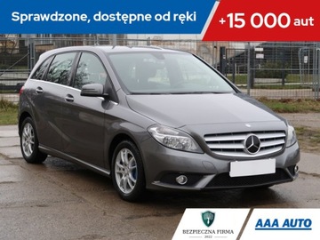 Mercedes Klasa B W246 Sports Tourer 180 BlueEFFICIENCY 122KM 2014 Mercedes B B 180, 1. Właściciel, Navi, Klima