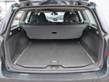 Volvo V70 III Kombi 2.0 TD 136KM 2010 Volvo V70 2.0 D, Skóra, Navi, Xenon, Bi-Xenon, zdjęcie 13