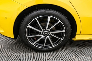 Mercedes Klasa A W177/V177 2021 MERCEDES-BENZ A Klasa A 180 7G-DCT 1.3 136KM 2021, zdjęcie 28